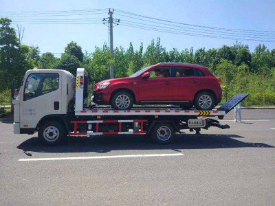 24小时汽车道路救援,送水送油,流动